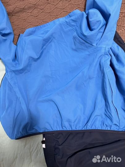 Продам спортивный костюм