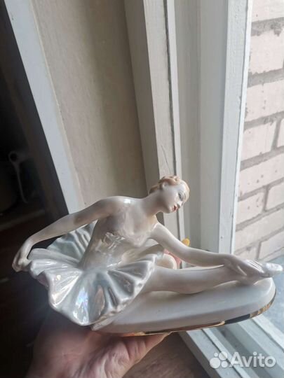 Статуэтка фарфоровая балерина лфз