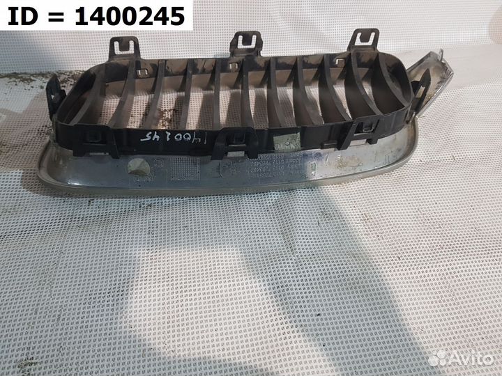 Решетка радиатора правая BMW 3 F30 бмв