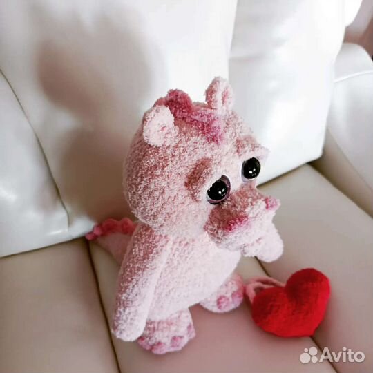 Розовый динозаврик, ручная работа