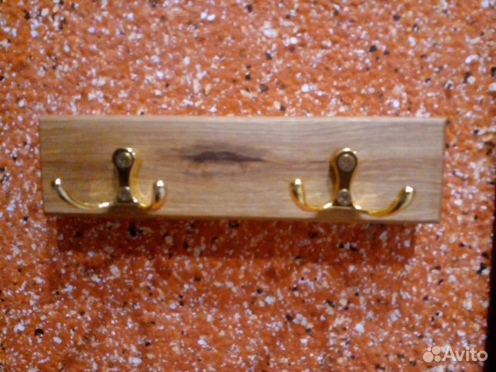 Ключница из дерева