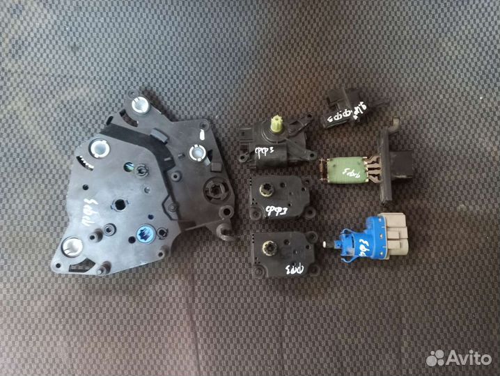 Сервопривод печки резистор Форд фокус 3