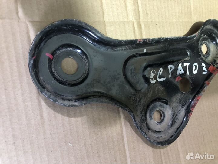 Кронштейн подрамника правый левый киа серато 3