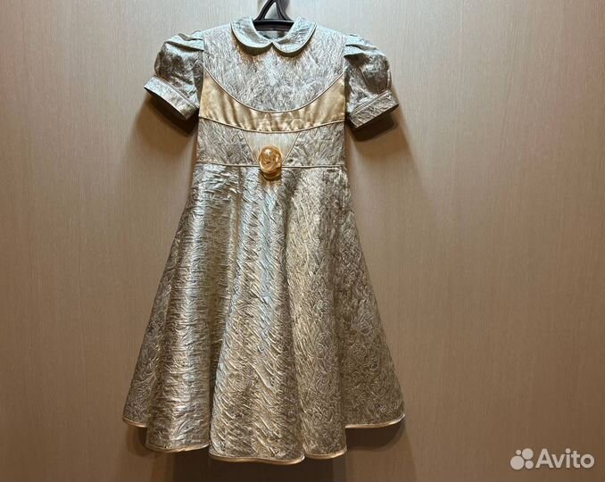 Платье для девочки нарядное
