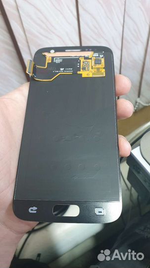 Galaxy S7 дисплей