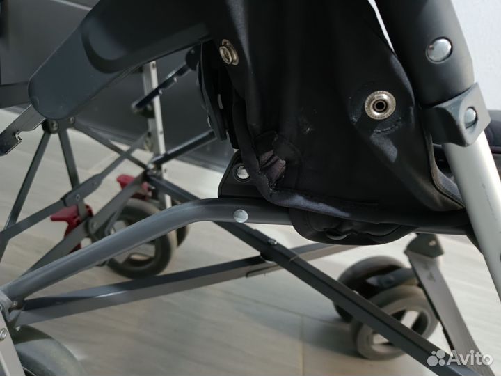 Прогулочная коляска трость silver cross