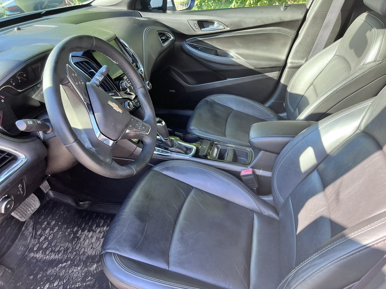 Chevrolet Cruze: фото владельца