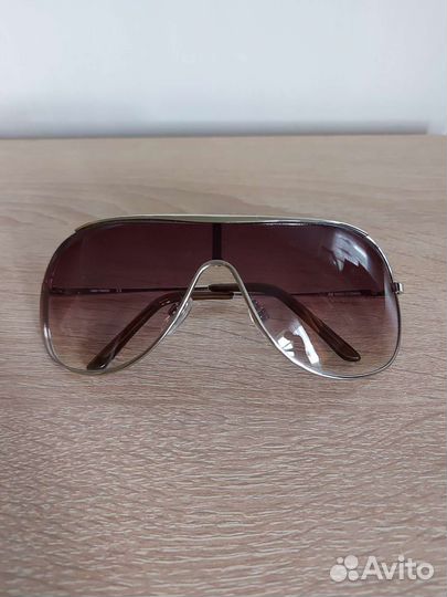 Солнцезащитные очки женские H&M