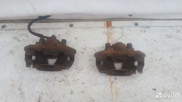 Суппорт передний Opel Corsa Опель Корса