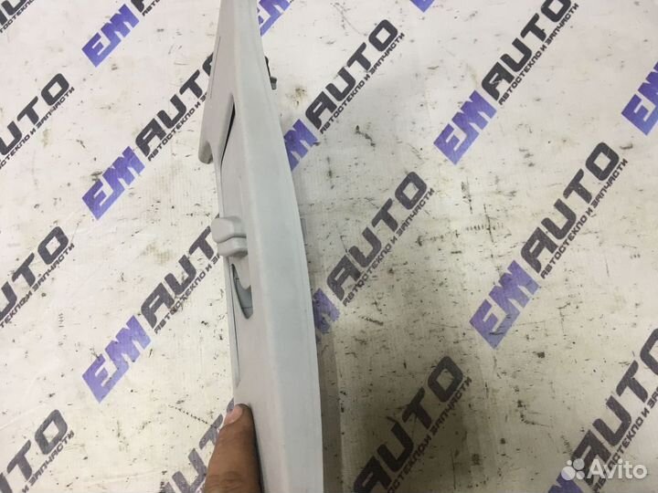 Накладка центральной стойки правая Форд Фокус 2