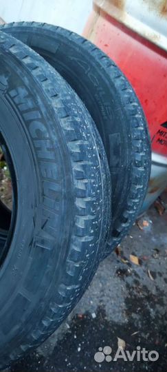 Michelin Agilis 215/70 R15C 109Q