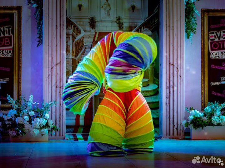 Шоу «Человек-Пружина»