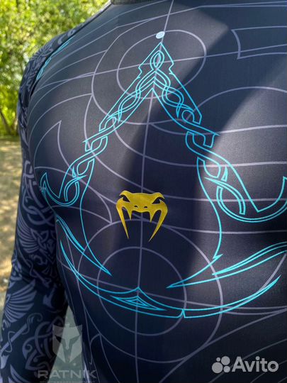 Рашгард Venum Assassin's Creed Valhalla