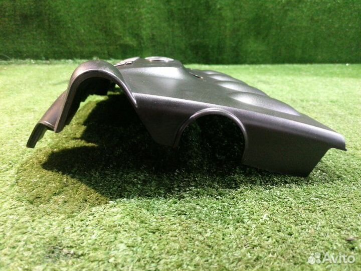 Декоративная крышка двигателя Toyota Corolla