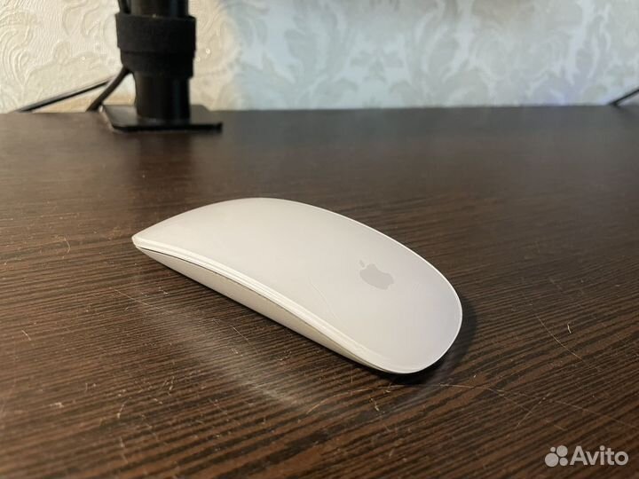Мышь Apple Magic Mouse 1