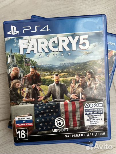 Sony PS4 slim с играми 2 геймпада и наушники