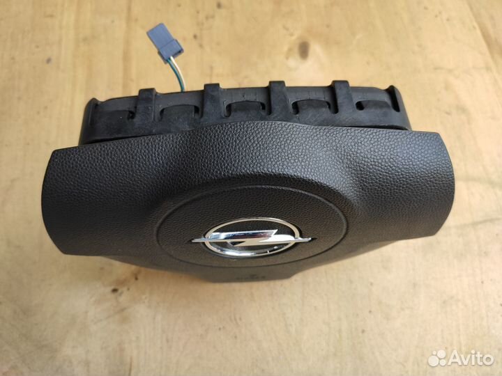 Подушка Airbag в руль Astra H Vectra C 1 контакт