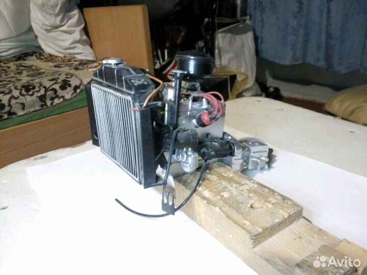 Модель двигателя