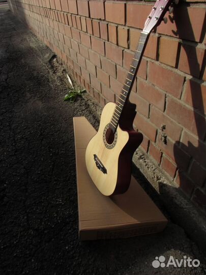 Гитара классическая