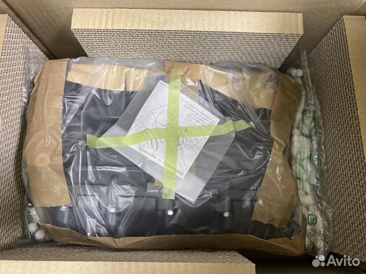 Картер двигателя