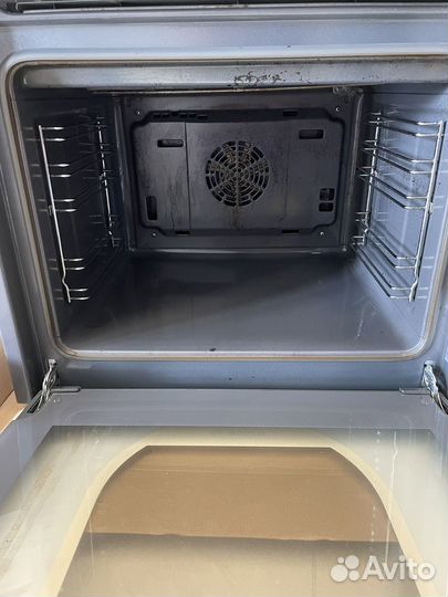 Встроенный духовой шкаф