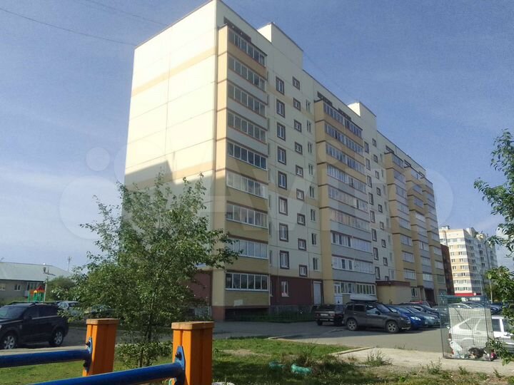 2-к. квартира, 63 м², 1/9 эт.