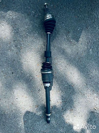 Привод правый передний Renault duster