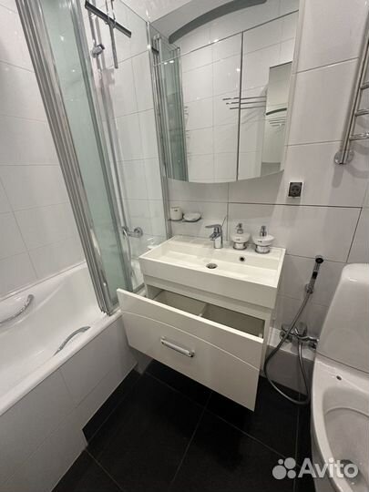 Комплект для ванной Тумба раковина зеркало