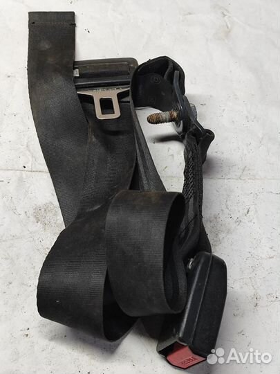 Ремень безопасности Renault Logan