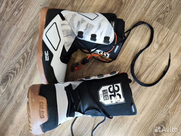 Ботинки для сноуборда thirtytwo Light Jp