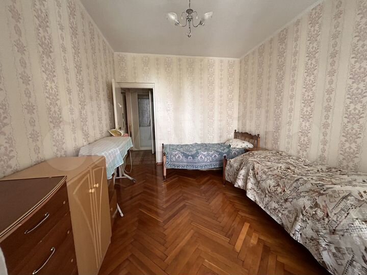 2-к. квартира, 46,6 м², 8/12 эт.