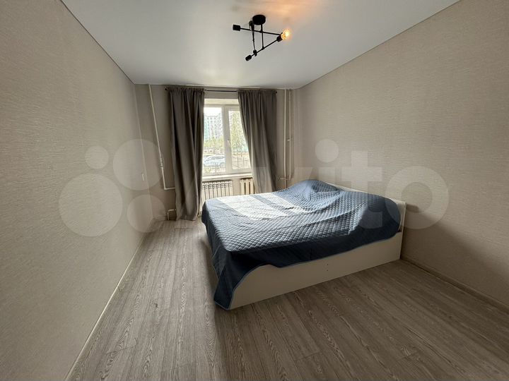 2-к. квартира, 70 м², 1/10 эт.