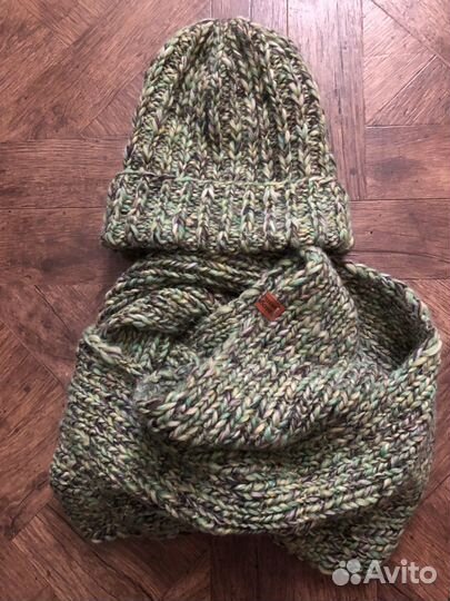 Комплект шапка и шарф