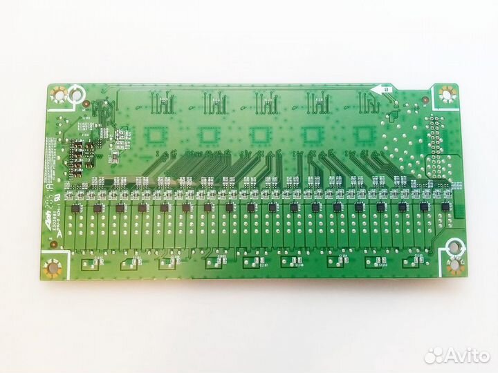 Rsag7.820.9084/ROH инвертор Hisense 55U7QF