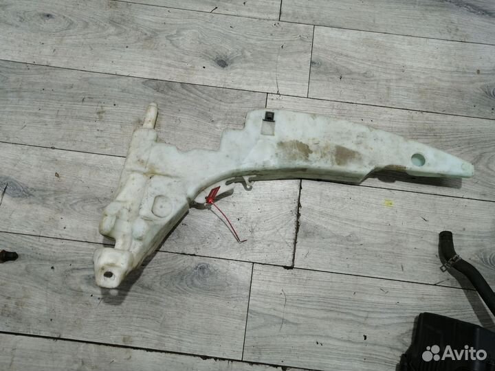 Бачок омывателя ford connect 02-13г