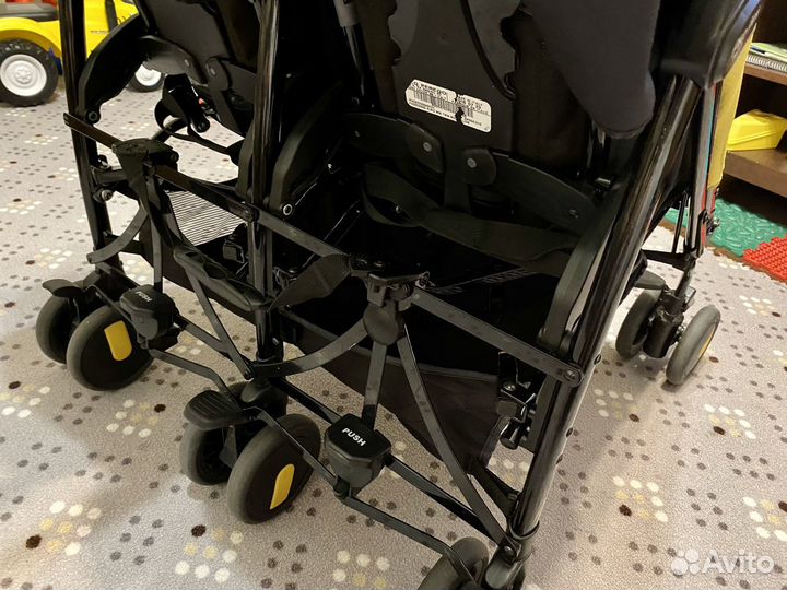 Двойная детская коляска peg-perego прогулочная
