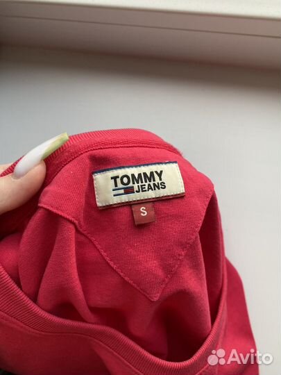 Футболка женская Tommy