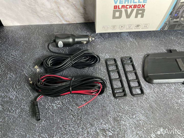 Автомобильное зеркало авторегистратор 2 камеры