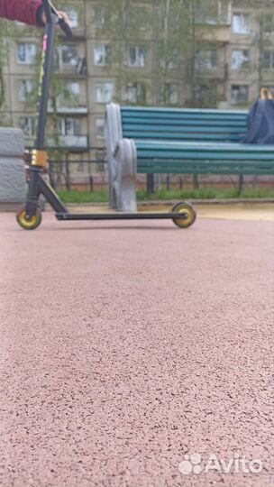 Трюковой самокат