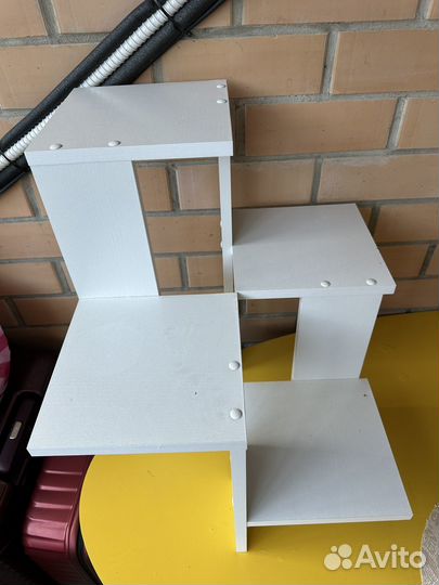 Подставка для цветов напольная