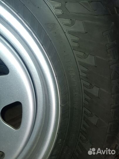 Nokian Tyres Hakkapeliitta LT3 285/75 R16 80