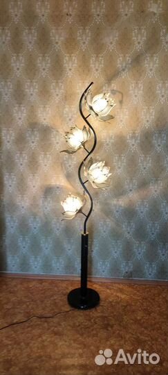 Торшер напольный