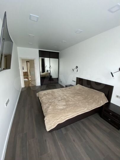 2-к. квартира, 90 м², 17/18 эт.