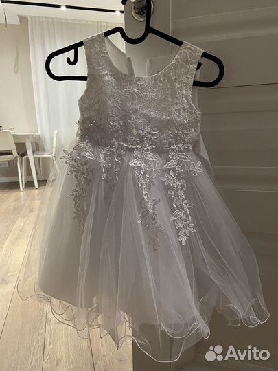 Платье нарядное