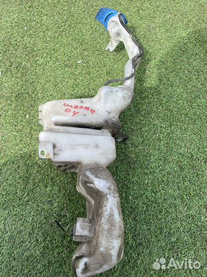 Бачок омывателя лобового стекла Volkswagen Sharan