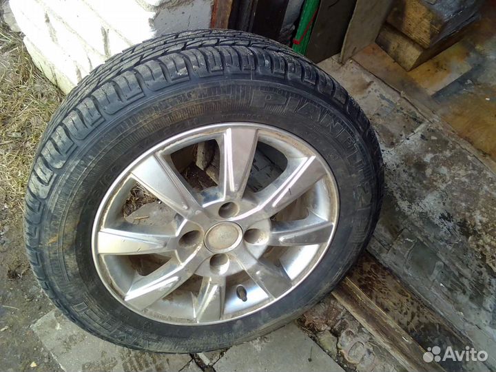 Amtel Planet 2P 185/60 R14 82