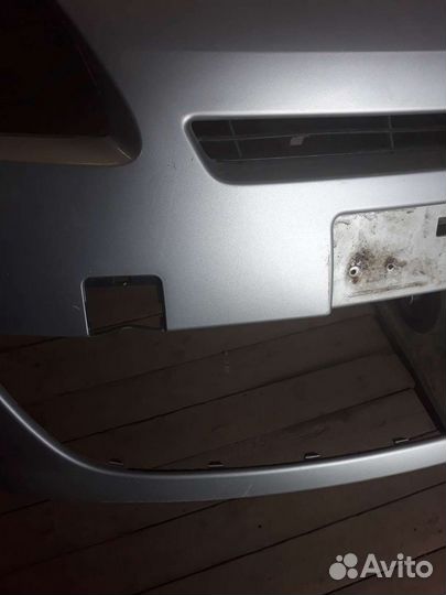 Продам бампер передний