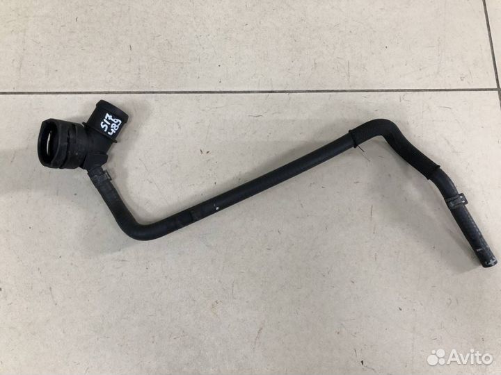 Фланец двигателя системы охлаждения Skoda Kodiaq 2016