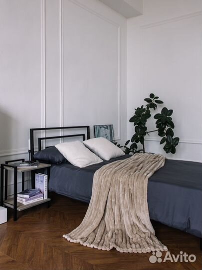 Кровать металлическая полуторная