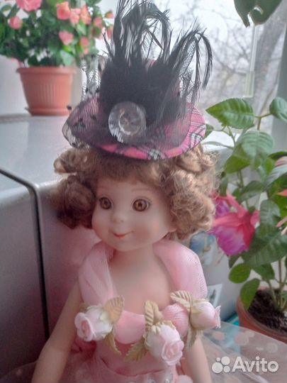 Куколка Бэтси от Тонера